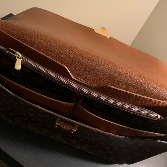 LOUIS VUITTON MONOGRAM BRIEFCASE - Picture 8 of 8